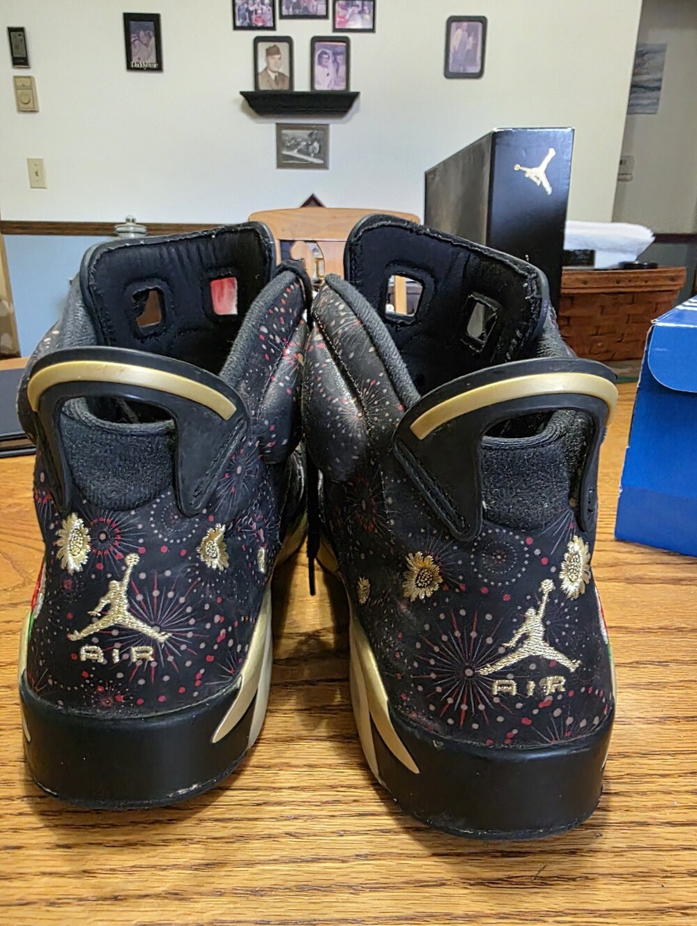 Jordan 6 "Chinese New Year, Size 11m. Pre-owned, Black High-Top Sneakers - Picture 5 of 13